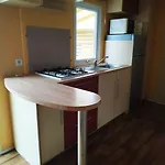 Mobil Au Bord Du *