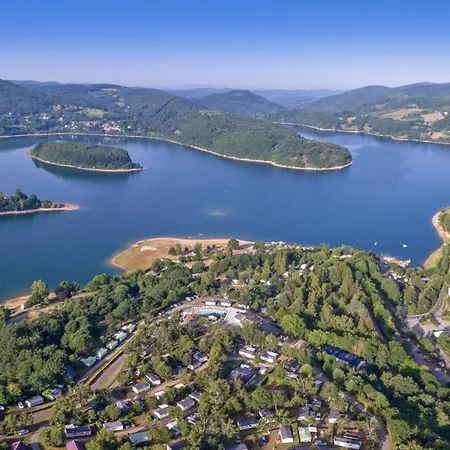 Mobil Au Bord Du אתר קמפינג Nages