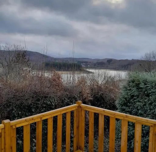 Kemping Mobil Au Bord Du Nages